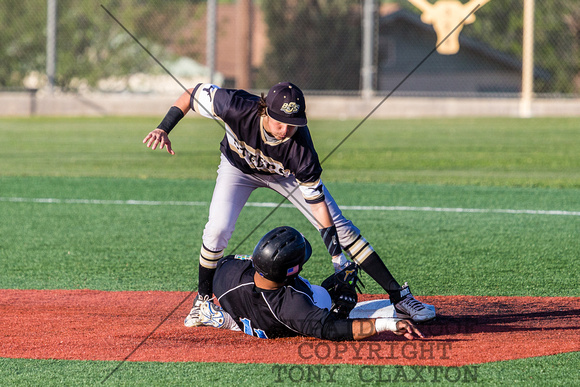 Dylan Cantu Tagging Runner Out At Second