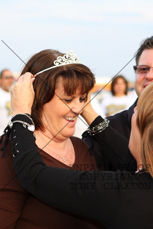 Kim Phinney Being Crowned As Coming Home Queen