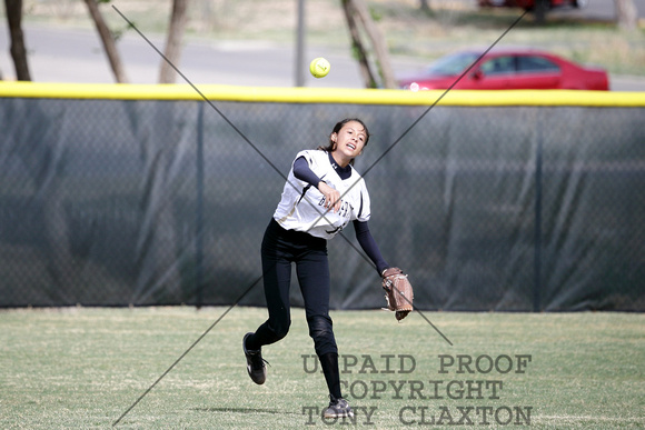 Shaylee Franks Throwing From Right