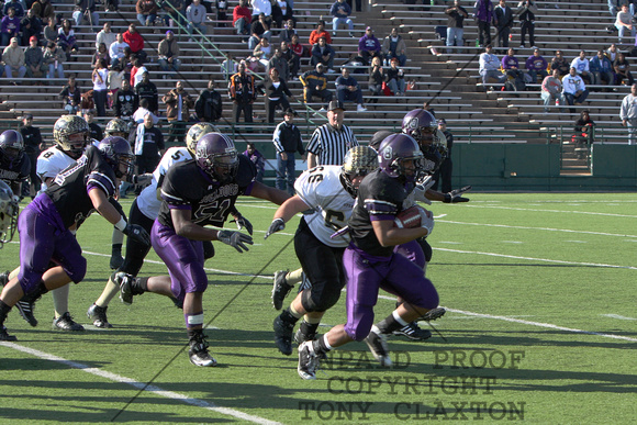 Cade Closing In For The Tackle