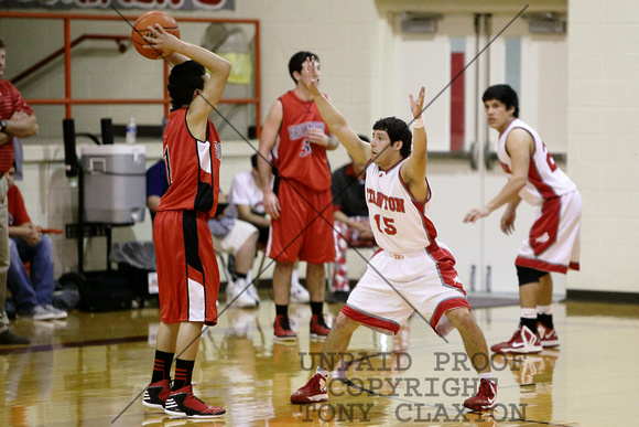 Andres Chavez Guarding