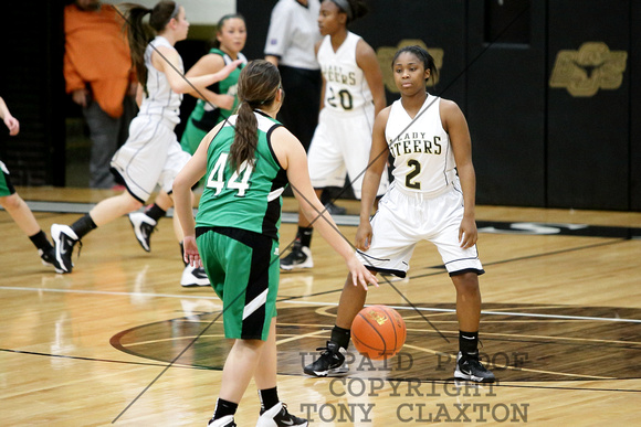 Shawnteeonia Lacy Guarding