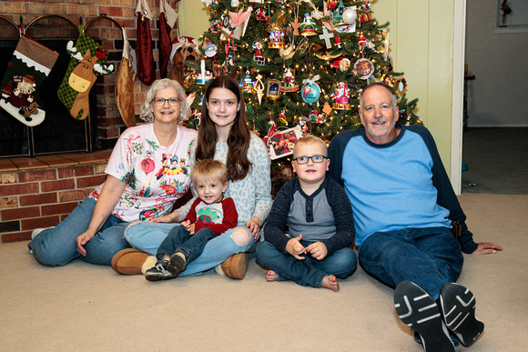 Shana, Elijah, Anabelle, Zachary And Allen