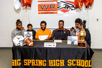 Jeremiah Cooley And Family After Signing With UTPB