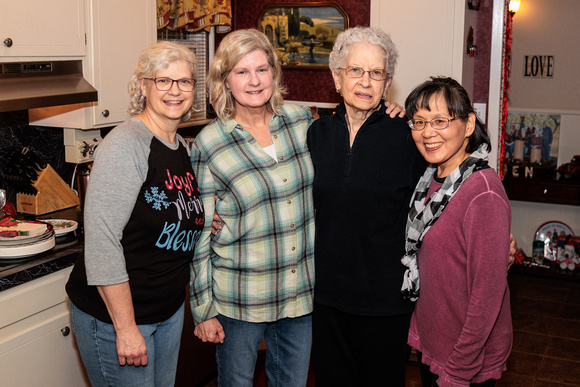 Shana, Mindy, Virginia And Brenda