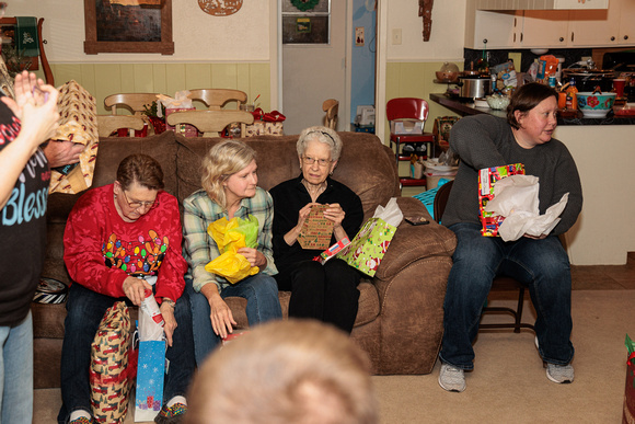 Diane, Mindy, Virginia And Chrissy