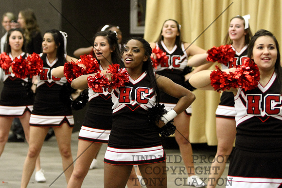 Cheerleaders Performing For The Crowd