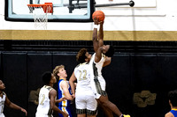 Isaiah Holloway