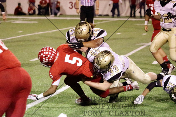 Jahari Vanover And Garrett Wigington Tackling