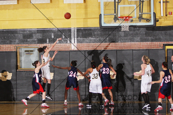 Taylor Shooting For Two With Bridgette and Cerbi Waiting