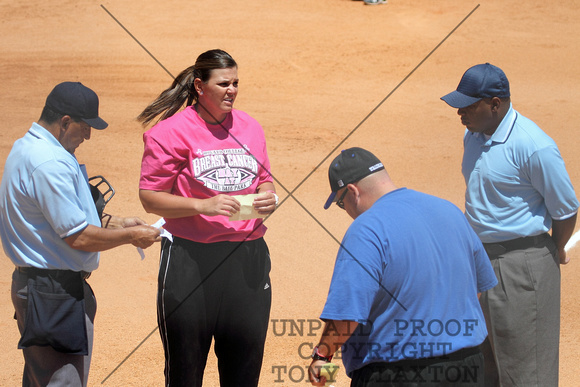 Coach Kelly Raines During The Pregame Meeting