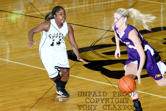 LaShaunte Guarding The Ball