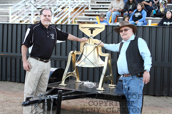 Class Of 1971 Representatives With The Victory Bell