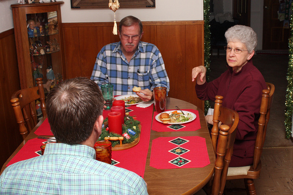 Ty, Lloyd and Virginia Eating